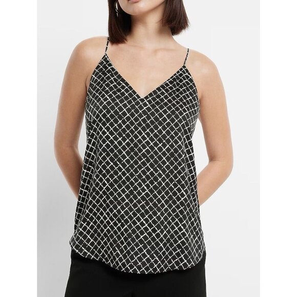Express Women’s Printed V-Neck Downtown Cami Black Print Size XS NWT $44 - Picture 1 of 16